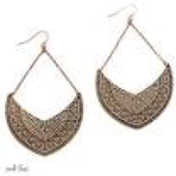 FREE with purchase - Picture 2 of 2